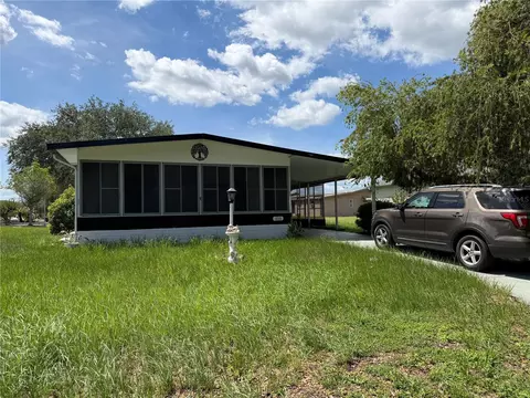 925 Beechwood Ave, The Villages, FL 32159