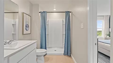 Bath - 1203 Stetson Ave, Dundee, FL 33838 photo 3 of 4