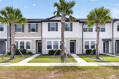 381 Grand Pine Ln, Saint Cloud, FL 34771