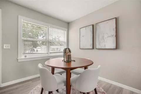 Dining - 116 Harbor Dr, Winter Haven, FL 33881 photo 3 of 3