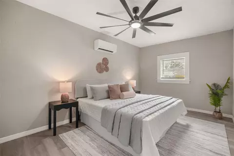 Bedroom - 116 Harbor Dr, Winter Haven, FL 33881 photo 1 of 6