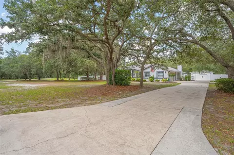 361 Lake Lenelle Dr, Chuluota, FL 32766