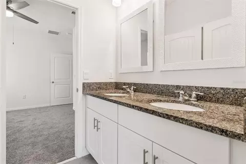 Bath - 1639 Park Side Ave, Kissimmee, FL 34744 photo 2 of 3