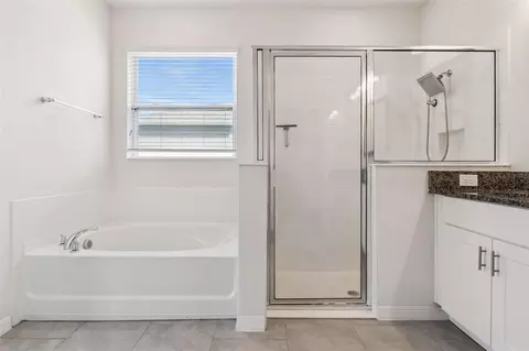 Bath - 1639 Park Side Ave, Kissimmee, FL 34744 photo 1 of 3