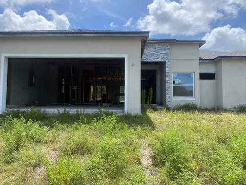 10035 Hackensack St, Port Charlotte, FL 33981