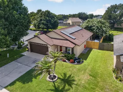 View/Area - 2958 Cool Breeze Cir, Saint Cloud, FL 34769 photo 2 of 7