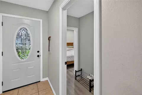 Entry Way - 2958 Cool Breeze Cir, Saint Cloud, FL 34769 photo 5 of 10