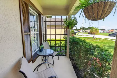 Exterior - 2958 Cool Breeze Cir, Saint Cloud, FL 34769 photo 8 of 17
