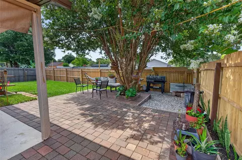 Exterior - 2958 Cool Breeze Cir, Saint Cloud, FL 34769 photo 7 of 17