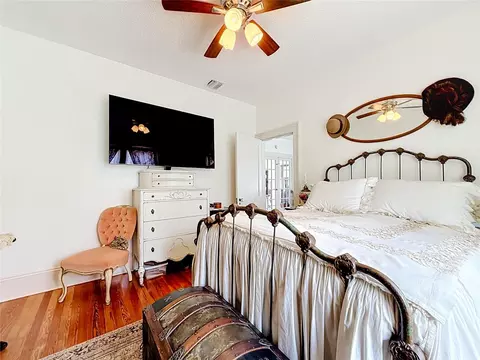Bedroom - 740 Summit St, Eustis, FL 32726 photo 4 of 5