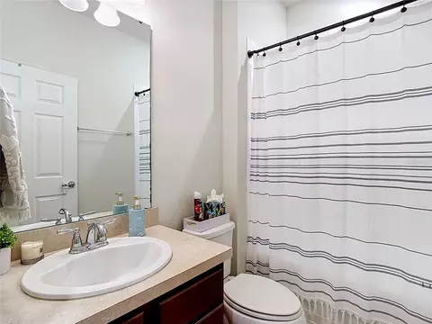 Bath - 2892 Matera Dr, Saint Cloud, FL 34771 photo 2 of 2