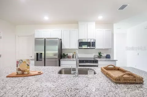 Kitchen - 12898 SW 40th Ter, Ocala, FL 34473 photo 4 of 4