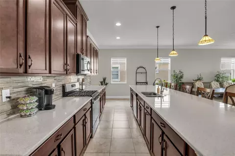 Kitchen - 2665 Meadowedge Loop, Saint Cloud, FL 34772 photo 4 of 8