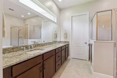 Bath - 2665 Meadowedge Loop, Saint Cloud, FL 34772 photo 1 of 4