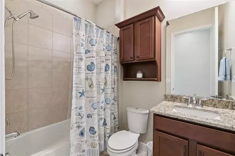 Bath - 2665 Meadowedge Loop, Saint Cloud, FL 34772 photo 4 of 4