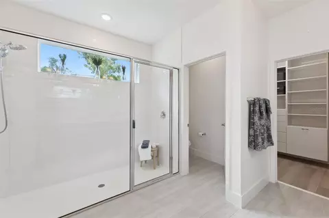 Bath - 3093 Adrian Dr, Ormond Beach, FL 32174 photo 3 of 5