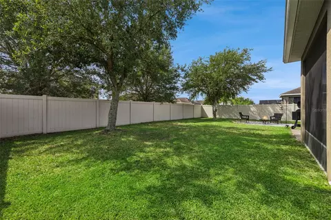 Exterior - 3809 Enchantment Ln, Saint Cloud, FL 34772 photo 8 of 11