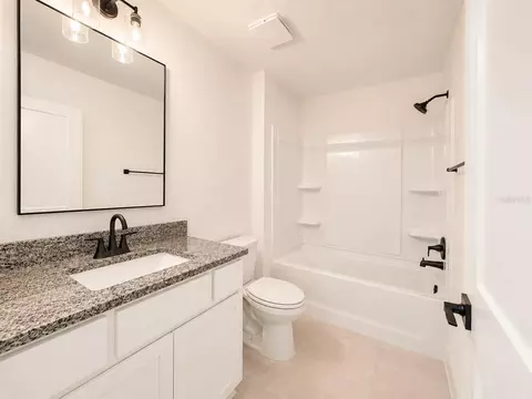 Bath - 7642 Bent Tree Loop, Saint Cloud, FL 34773 photo 1 of 3