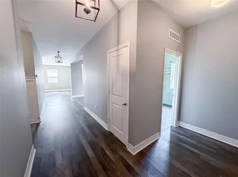 Entry Way - 10029 Weathers Loop, Clermont, FL 34711 photo 2 of 2