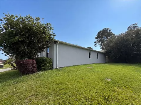 Exterior - 10029 Weathers Loop, Clermont, FL 34711 photo 5 of 5