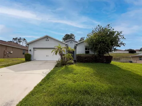 Exterior - 10029 Weathers Loop, Clermont, FL 34711 photo 3 of 5