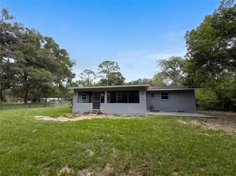 Exterior - 2410 NE 3rd Ave, Ocala, FL 34470 photo 5 of 5