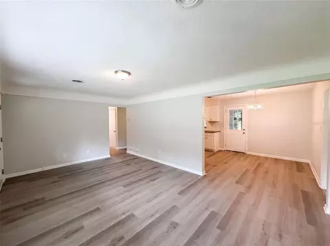 Living - 2410 NE 3rd Ave, Ocala, FL 34470 photo 4 of 6