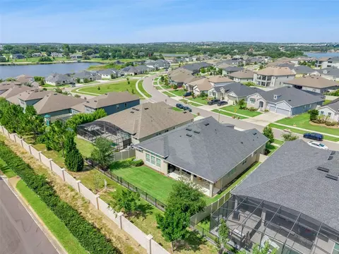 View/Area - 17286 Hickory Wind Dr, Clermont, FL 34711 photo 2 of 7