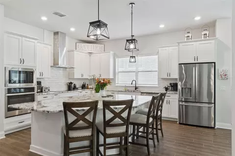 Kitchen - 17286 Hickory Wind Dr, Clermont, FL 34711 photo 2 of 4
