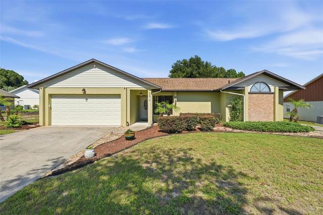 103 Ridgecrest Dr, Eustis, FL 32726