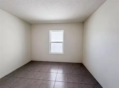 Bedroom - 11534 Brighton Knoll Loop, Riverview, FL 33579 photo 5 of 6