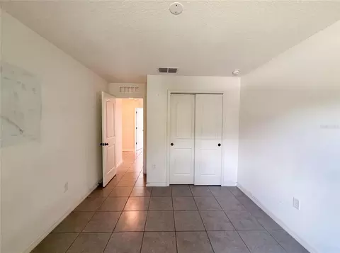 Bedroom - 11534 Brighton Knoll Loop, Riverview, FL 33579 photo 2 of 6
