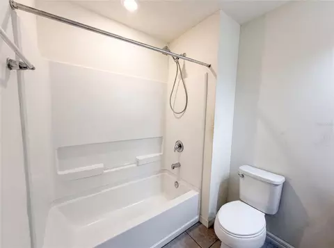 Bath - 11534 Brighton Knoll Loop, Riverview, FL 33579 photo 1 of 5