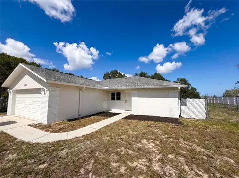 8383 Pinewood Ave, Brooksville, FL 34613
