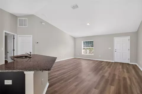 Living - 16 Spring Loop Ct, Ocala, FL 34472 photo 2 of 5