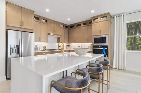 Kitchen - 1754 Pinecliff Dr, Apopka, FL 32703 photo 2 of 5