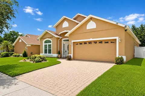 8915 Victoria Isle Pl, Orlando, FL 32829