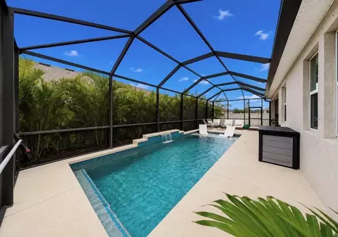 Exterior - 11043 Tamarack Pl, Parrish, FL 34219 photo 2 of 12