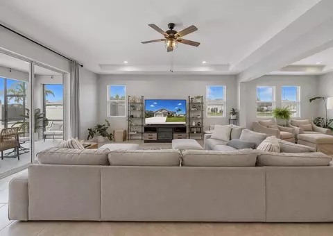 Living - 11043 Tamarack Pl, Parrish, FL 34219 photo 3 of 3
