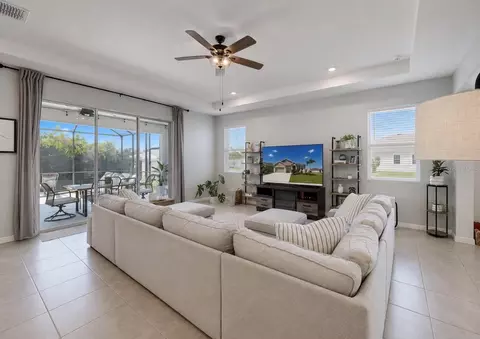 Living - 11043 Tamarack Pl, Parrish, FL 34219 photo 2 of 3