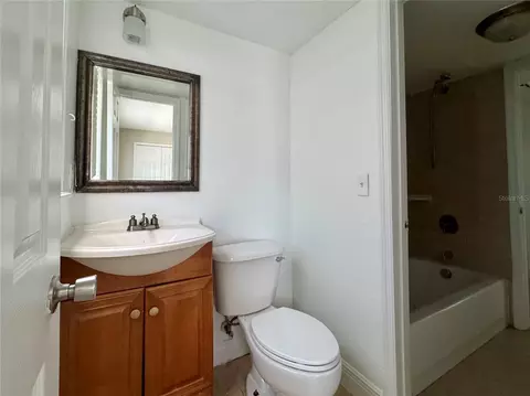 Bath - 1400 Eudora Rd #D36, Mount Dora, FL 32757 photo 1 of 4