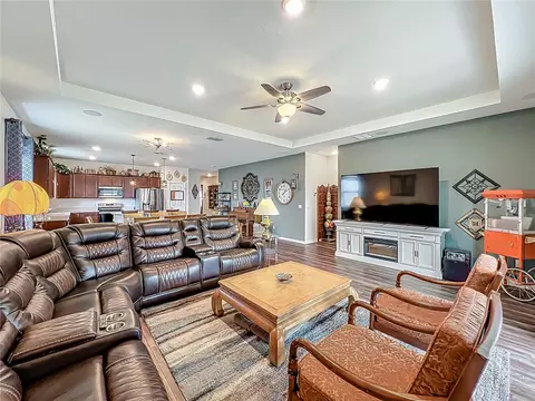 Living - 2610 Hilltop Loop, Apopka, FL 32712 photo 1 of 5