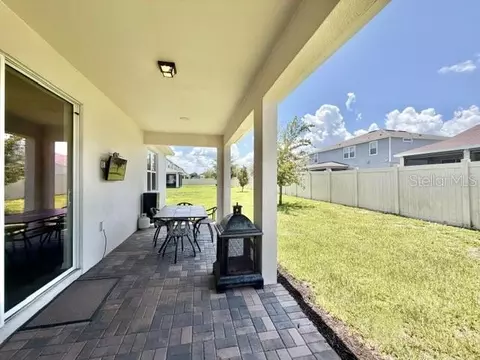Exterior - 2610 Hilltop Loop, Apopka, FL 32712 photo 5 of 9