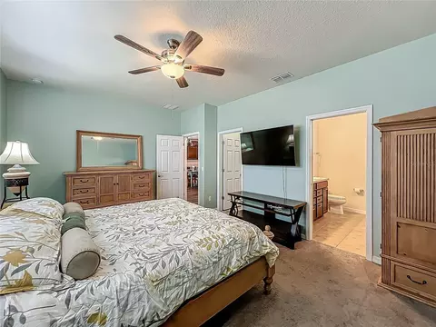 Bedroom - 2610 Hilltop Loop, Apopka, FL 32712 photo 5 of 10