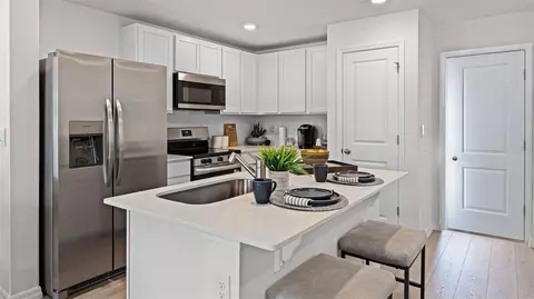 Kitchen - 603 Preston Cove Dr, Saint Cloud, FL 34771 photo 2 of 2