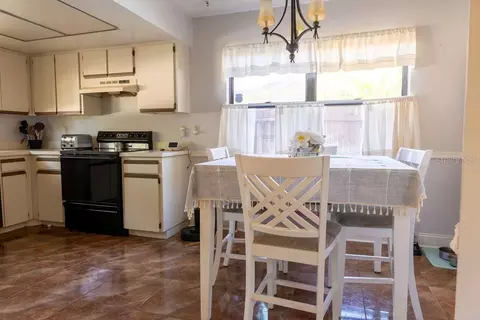 Kitchen - 1707 Whispering Dr E, Largo, FL 33771 photo 3 of 3