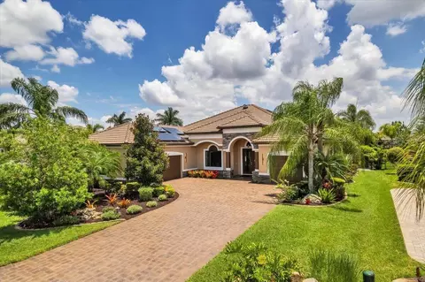 957 145th Street Cir NE, Bradenton, FL 34212