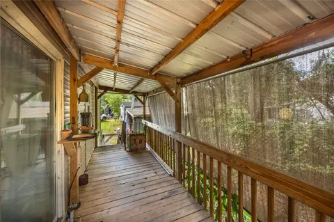 Exterior - 819 Lenore Ave, Interlachen, FL 32148 photo 3 of 10