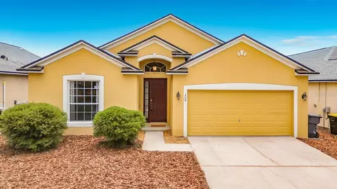209 Sunset View Dr, Davenport, FL 33837