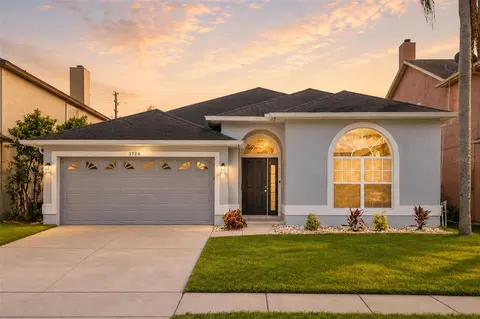 3724 Becontree Pl, Oviedo, FL 32765
